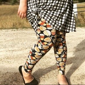 Lularoe TC2 Leggings